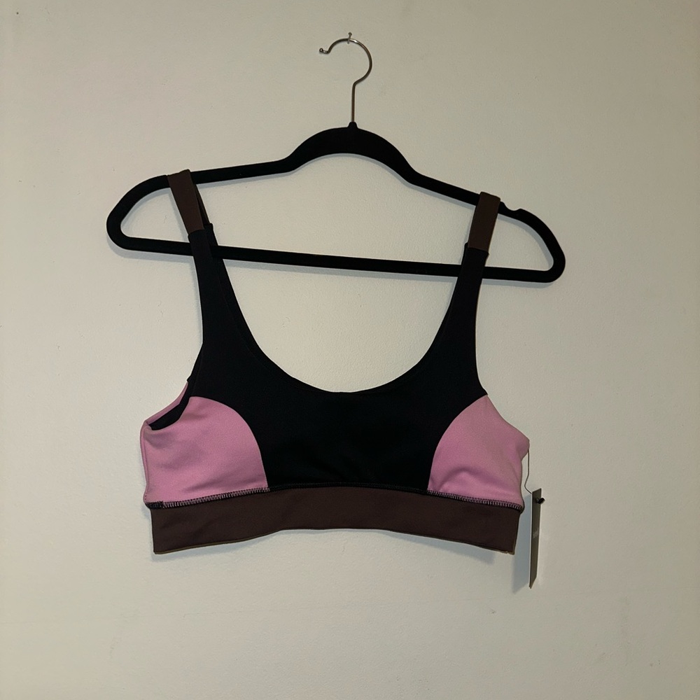 Hurley Women's Color Block Sports Low Impact Athletic Athliesure Sports Bra